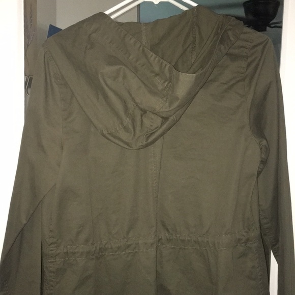 army green jacket with hood - Picture 4 of 5